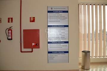 Visita al nuevo edificio administrativo de El Cubillo (Foto TA)